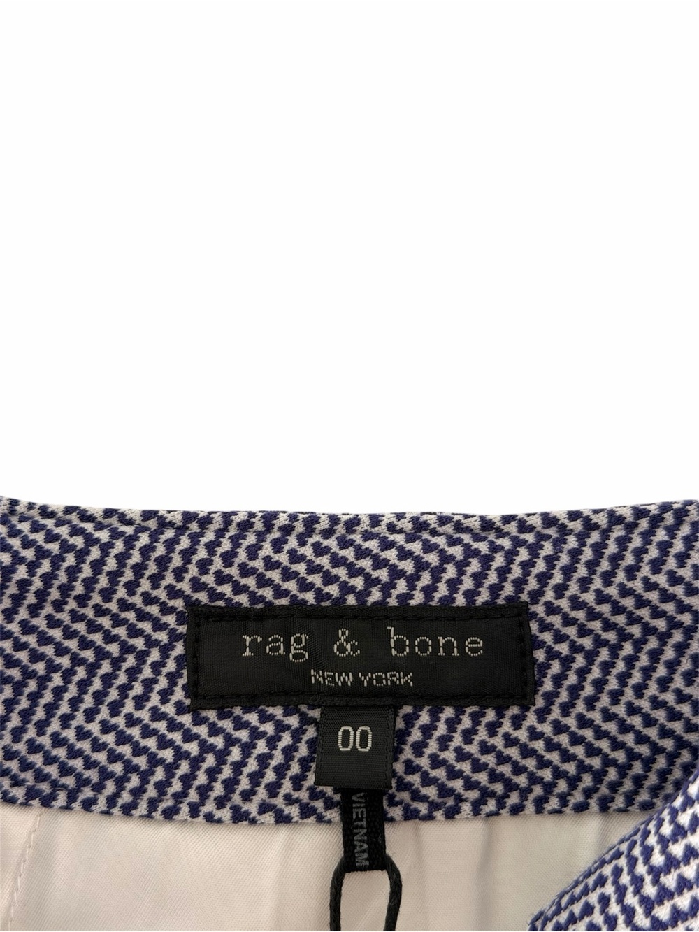NWT rag & bone Navy and white Elvy Relaxed Tailored Shorts sz 00 (xs) - Picture 3 of 7